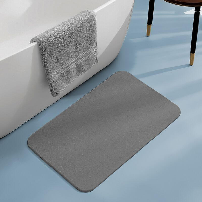 Quick drying bath mat